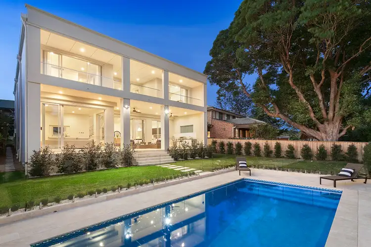 4 Private Road, Northwood NSW 2066