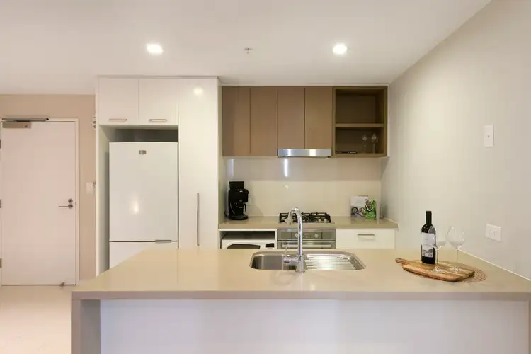 Third view of Homely apartment listing, 4008/37c Harbour Road, Hamilton QLD 4007