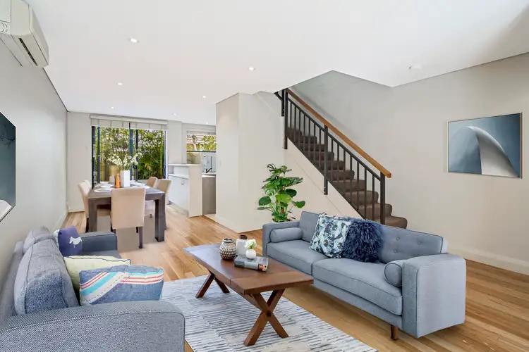 4/2 Armstrong Street, Willoughby NSW 2068