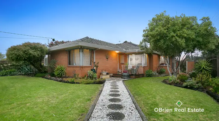 1 Coonara Avenue, Seaford VIC 3198