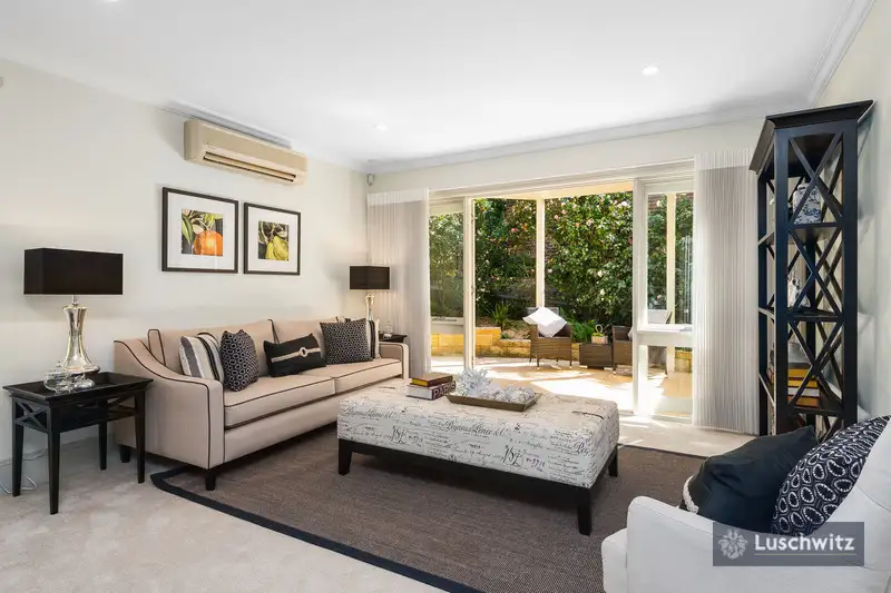 Main view of Homely unit listing, 2/15 Park Avenue, Gordon NSW 2072