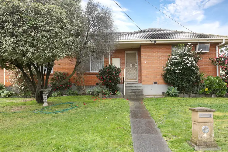 4 Merino Avenue, Dallas VIC 3047