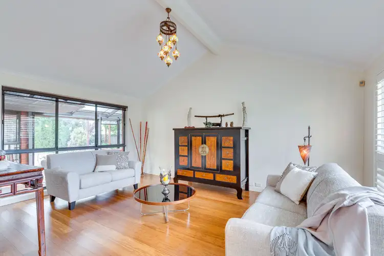 Third view of Homely house listing, 5 Grandview Crescent, Hillside VIC 3037