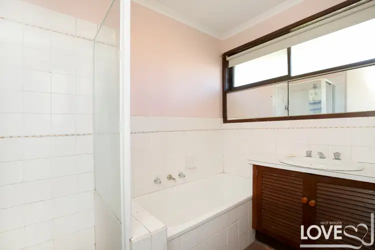Fifth view of Homely unit listing, 6/1 Rochdale Square, Lalor VIC 3075