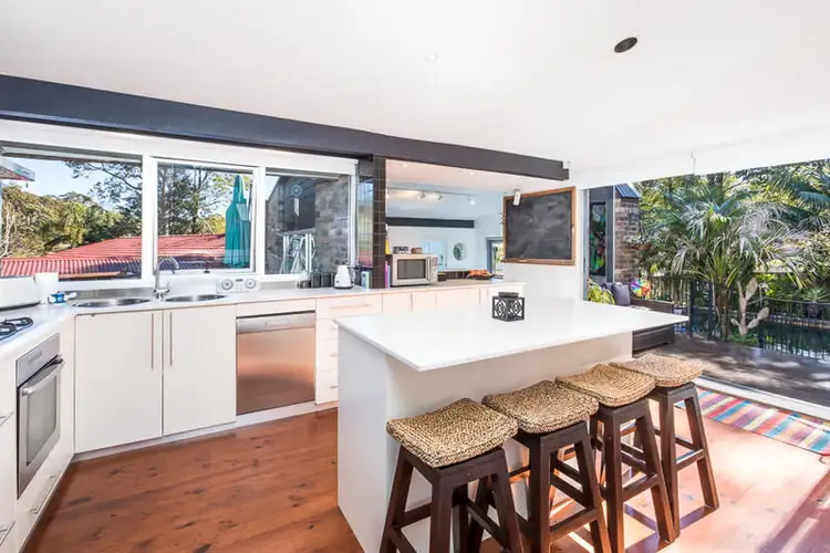 3 Kimbar Place, Yarrawarrah NSW 2233