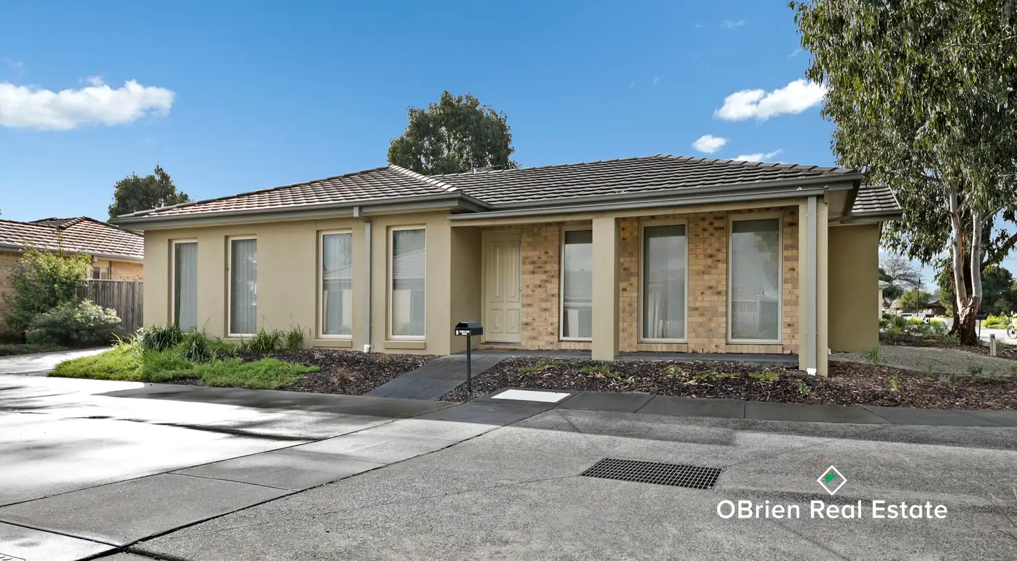 Main view of Homely unit listing, 8 James Hird Drive, Hastings VIC 3915