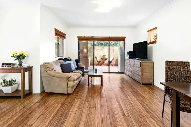 Third view of Homely apartment listing, 6/21 Quirk Road, Manly Vale NSW 2093