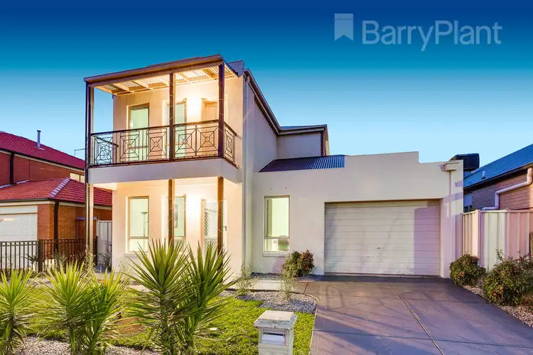 3 Llewellyn Street, Caroline Springs VIC 3023
