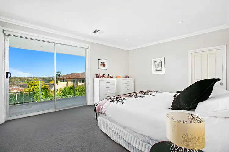 Fifth view of Homely house listing, 2 Wicklow Place, Killarney Heights NSW 2087
