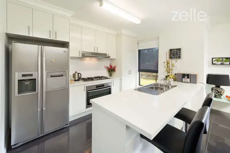 Second view of Homely townhouse listing, 1/4 Mardross Court, North Albury NSW 2640