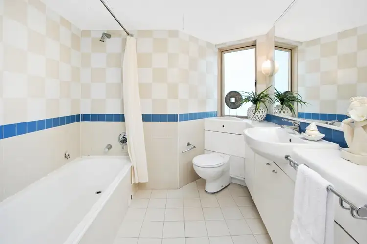 Fourth view of Homely unit listing, Level 3/301/1 Raglan Street, Manly NSW 2095