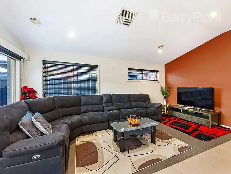 Seventh view of Homely house listing, 3 Ashgrove Drive, Deer Park VIC 3023
