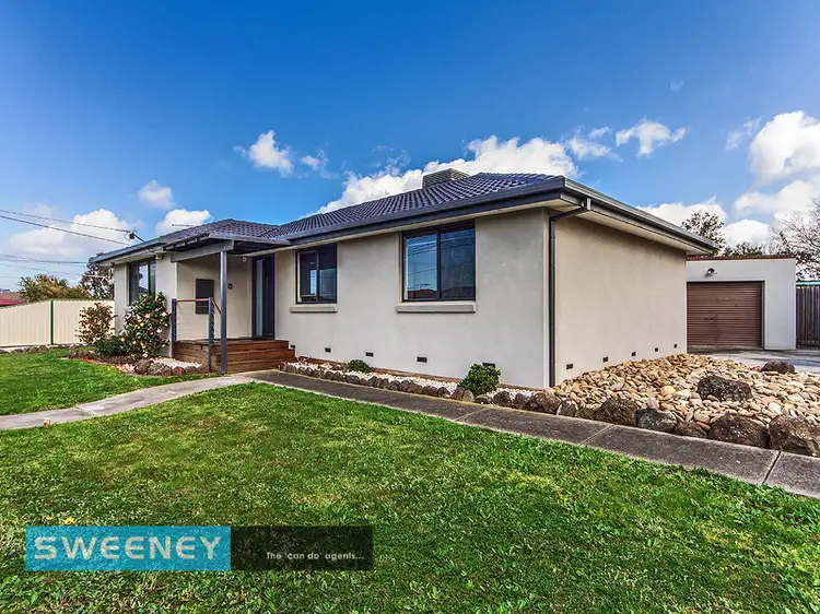13 Wintersun Drive, Albanvale VIC 3021