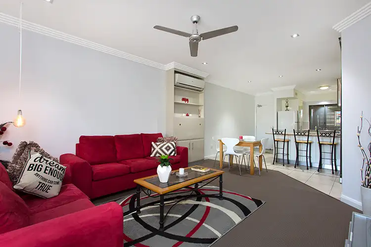 Main view of Homely unit listing, 2/146 Clarence Road, Indooroopilly QLD 4068