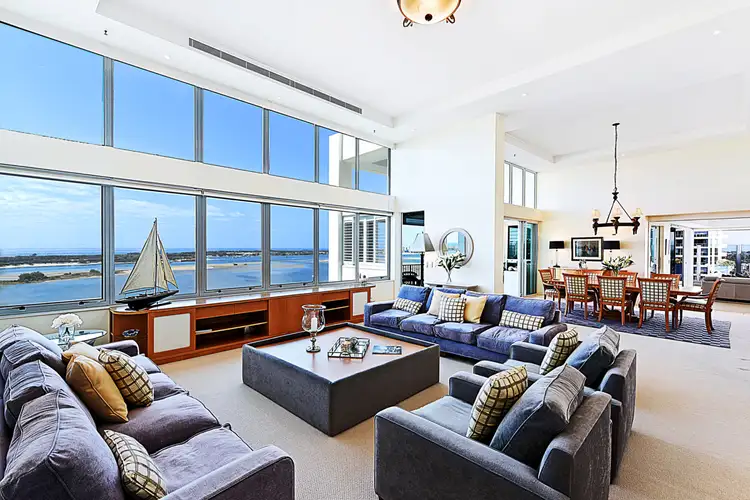 67/326 Marine Parade, Labrador QLD 4215