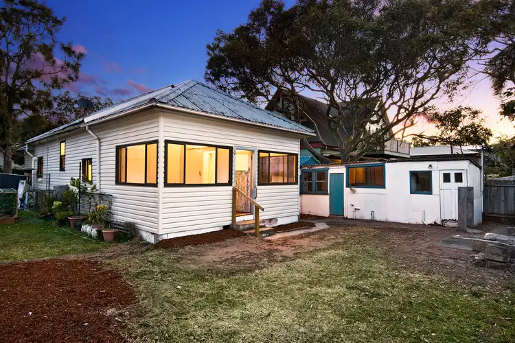 8 Narrabeen Street, Narrabeen NSW 2101