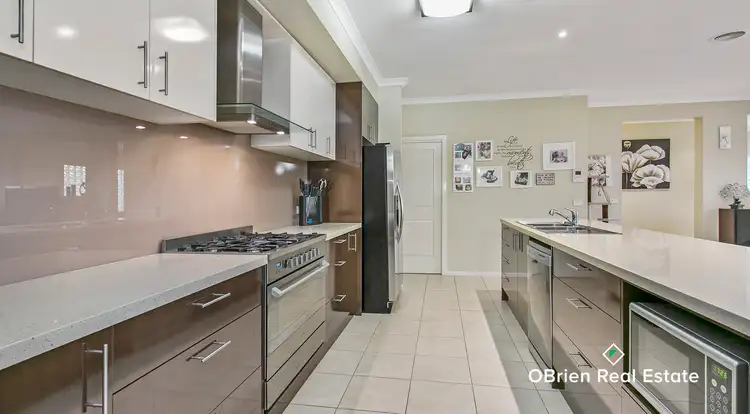 Third view of Homely house listing, 8 Carey Crescent, Pakenham VIC 3810