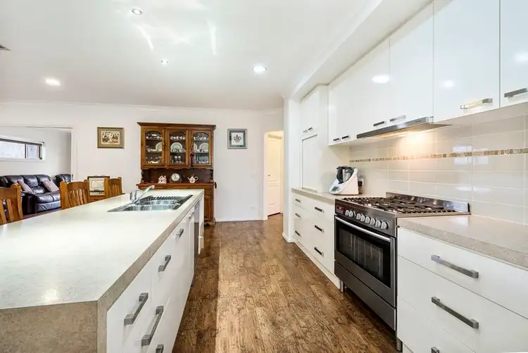 Fifth view of Homely house listing, 11 Hillandale Court, Bonegilla VIC 3691