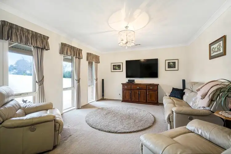 Sixth view of Homely house listing, 11 Hillandale Court, Bonegilla VIC 3691