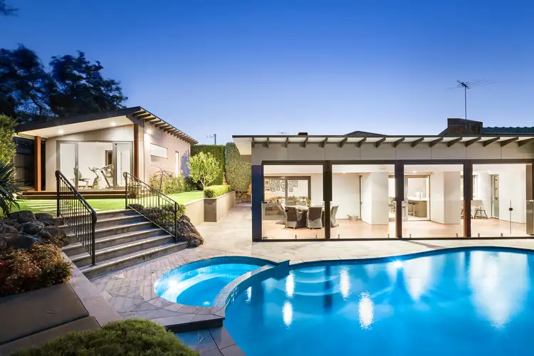 Main view of Homely house listing, 6 Kingburn Court, Templestowe VIC 3106