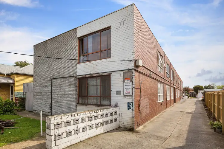 16/204 Ballarat Road, Footscray VIC 3011