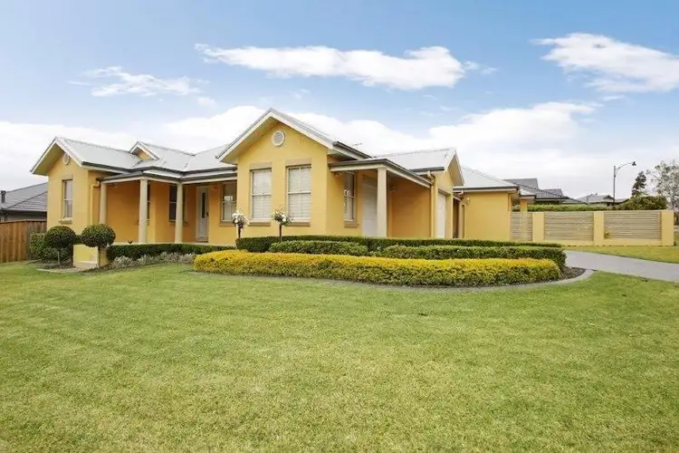 1 Casson Common, Camden Park NSW 2570
