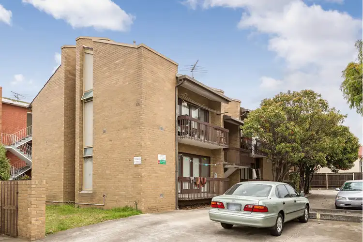 4/44 Geelong Road, Footscray VIC 3011