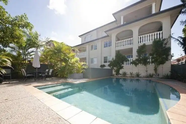 1/2363 Gold Coast Highway, Mermaid Beach QLD 4218