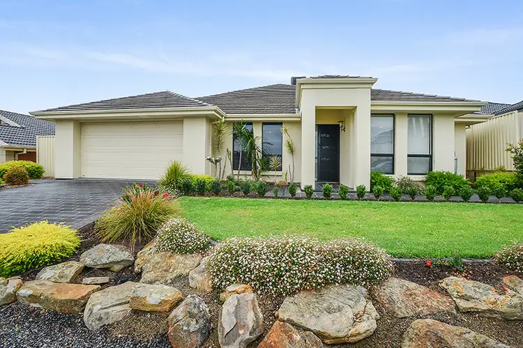14 Fairway Drive, Mccracken SA 5211