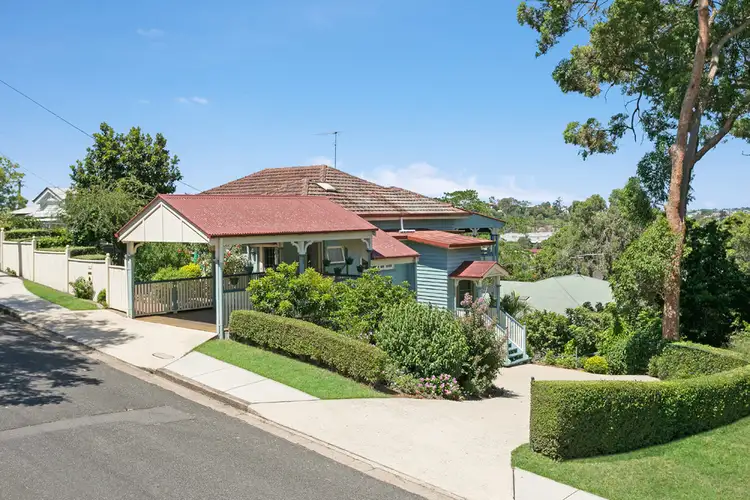 21 Braeside Terrace, Alderley QLD 4051