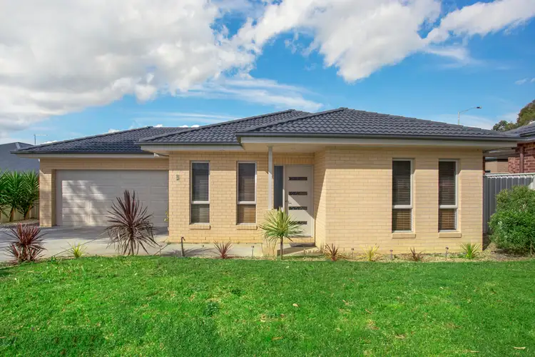 Main view of Homely house listing, 3 Macleay Court, Wodonga VIC 3690