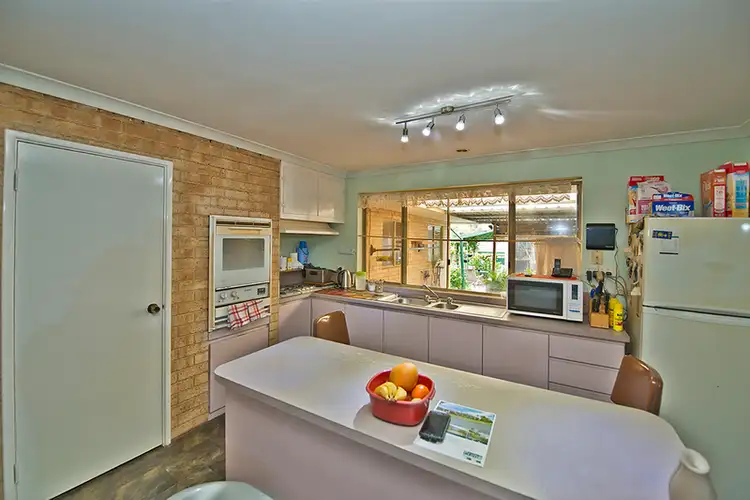 Fifth view of Homely house listing, 19 Erindale Court, Yakamia WA 6330