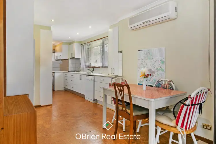 Fourth view of Homely unit listing, 2/21 Gairloch Drive, Frankston VIC 3199