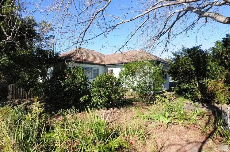 68 Wallace Street, Nowra NSW 2541