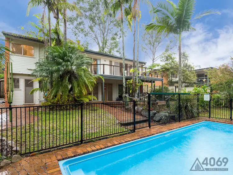 9 Mabb Street, Kenmore QLD 4069