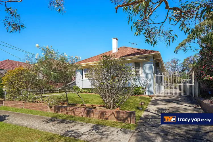 6 Tarrants Avenue, Eastwood NSW 2122