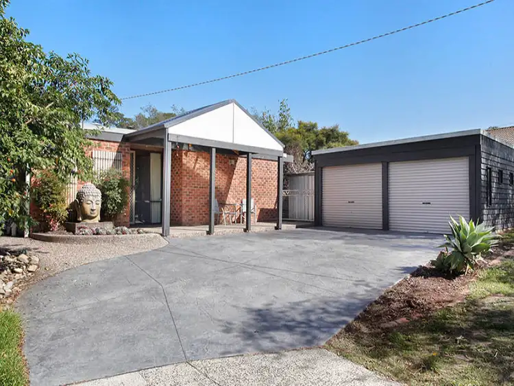 Second view of Homely house listing, 6 Kent Place, Somerville VIC 3912