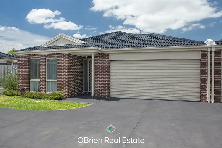 3/5 Melissa Way, Pakenham VIC 3810