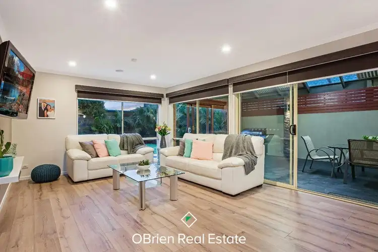 Fifth view of Homely house listing, 1 Taunton Court, Narre Warren South VIC 3805