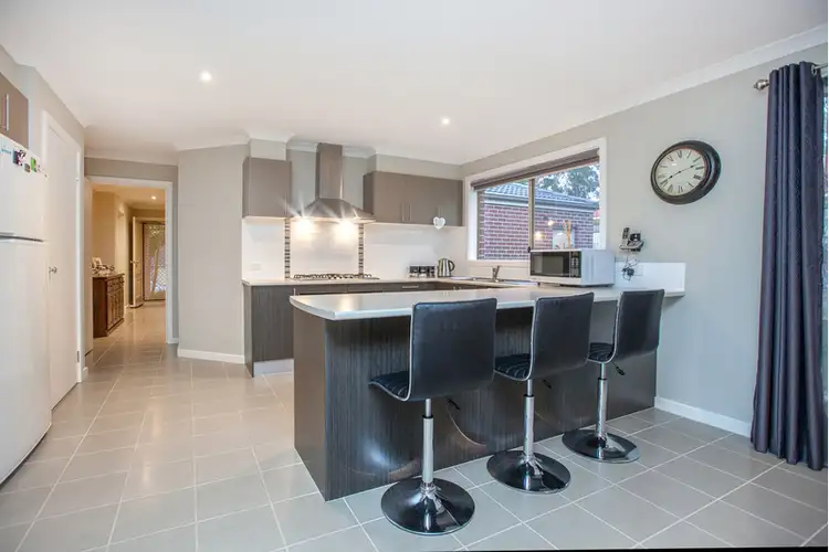 Fifth view of Homely house listing, 25 Miller Close, Drouin VIC 3818