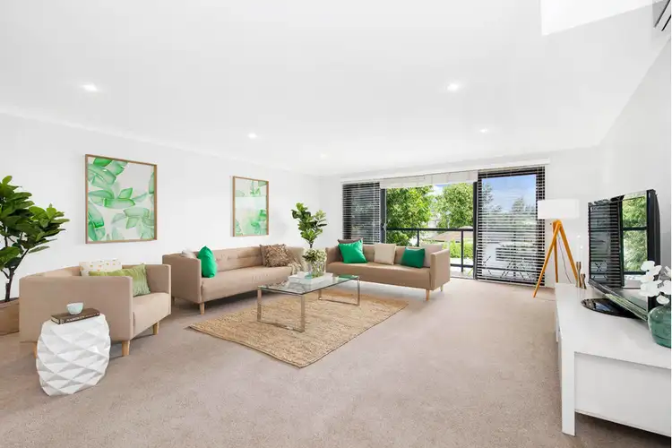 Second view of Homely house listing, 2 Tomahawk Close, Murarrie QLD 4172