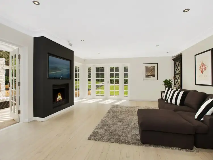 8 Bayview Place, Bayview NSW 2104