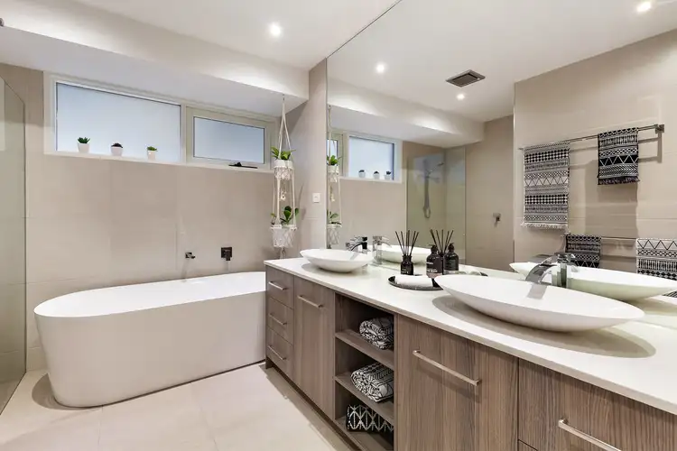 Fourth view of Homely house listing, 33 Everleigh Drive, Diamond Creek VIC 3089