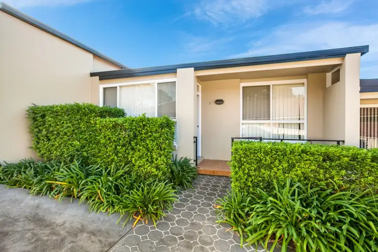 Unit 3/8 Buckle Crescent, West Wollongong NSW 2500