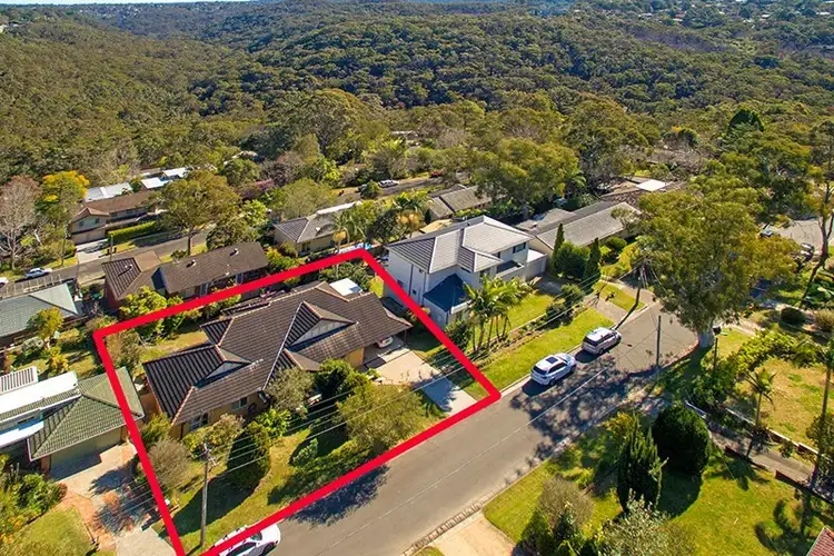 11 Wombeyan Street, Forestville NSW 2087