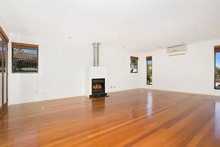 Fifth view of Homely villa listing, 2/41 Seagull Avenue, Mermaid Beach QLD 4218
