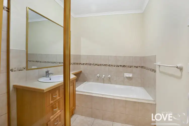 Fifth view of Homely house listing, 15 Vincent Drive, South Morang VIC 3752