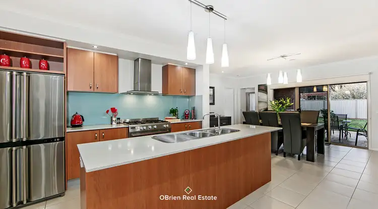 Fourth view of Homely house listing, 7 Nevis Place, Taylors Hill VIC 3037