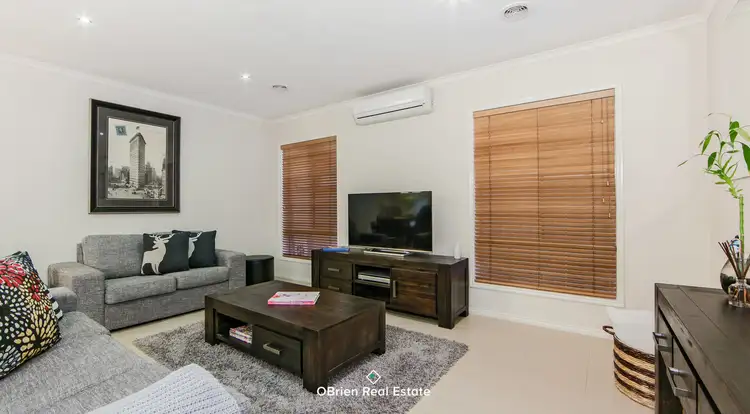 Fifth view of Homely house listing, 7 Nevis Place, Taylors Hill VIC 3037