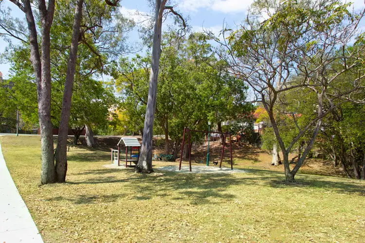 Third view of Homely unit listing, 8/15 Douglas Street, St Lucia QLD 4067